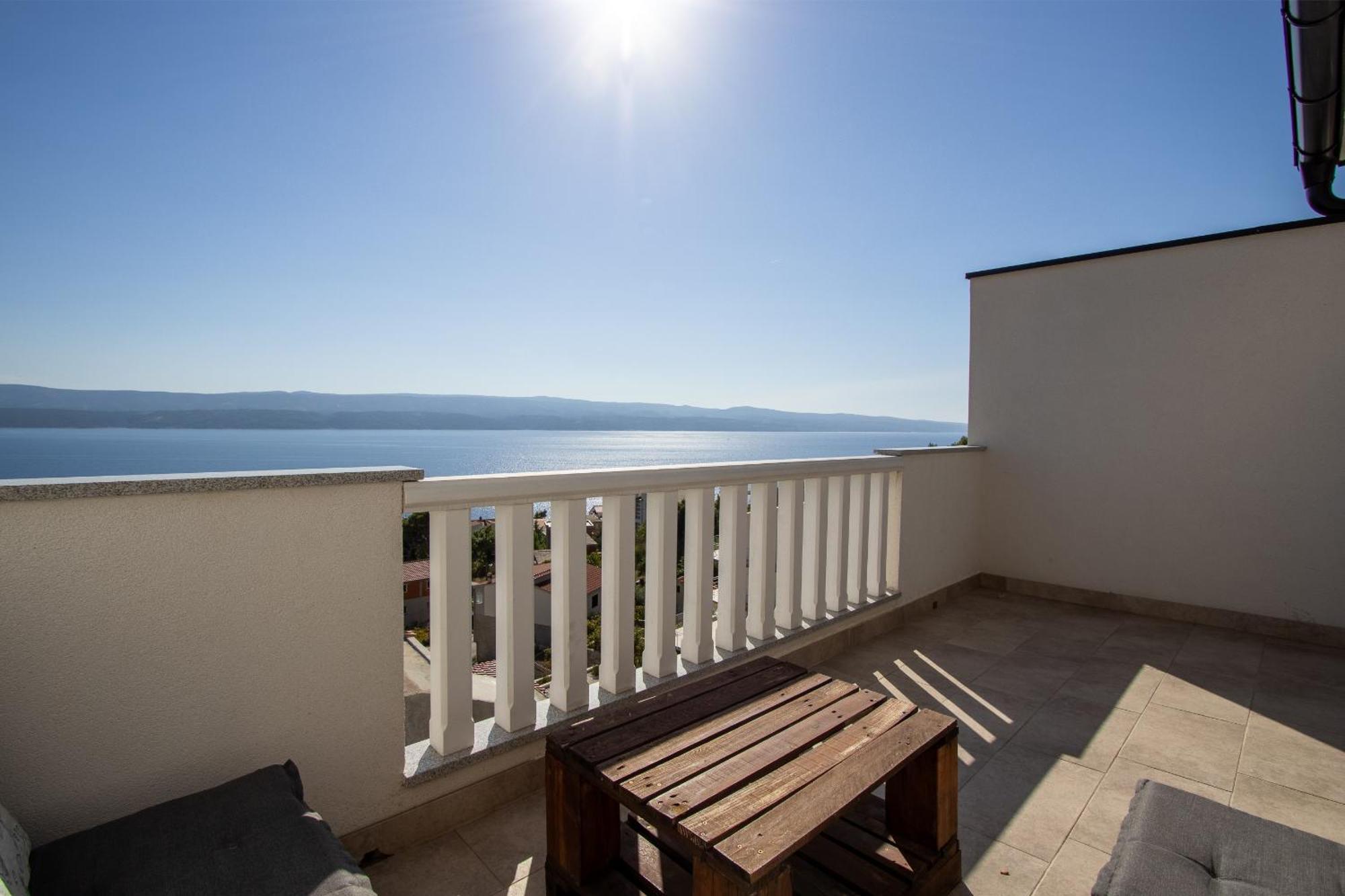 Apartman Rojo Daire Omiš Dış mekan fotoğraf